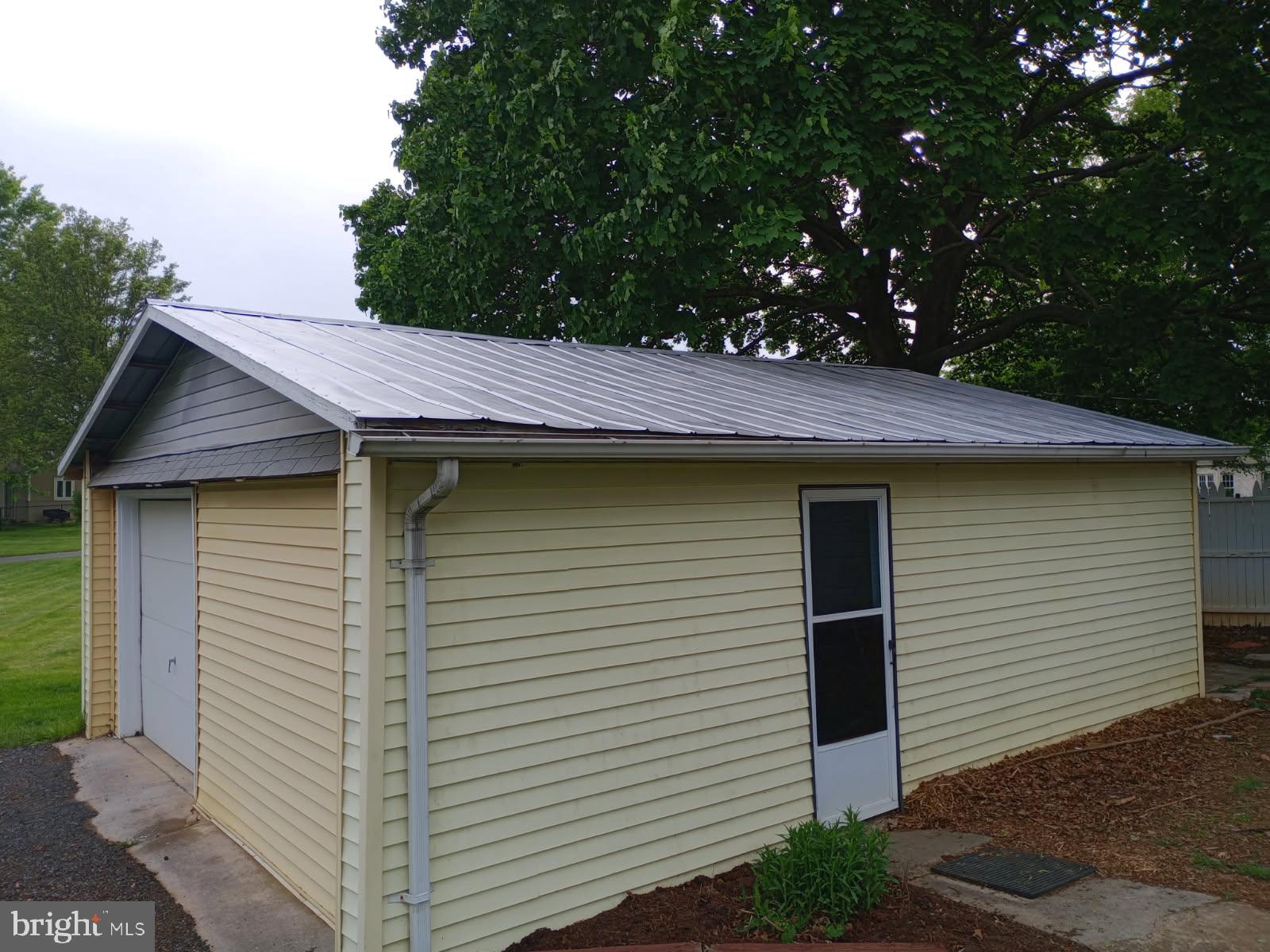 981 Hoffer Road Annville, PA 17003 - Photo 33 of 36 Potential Double Car Garage