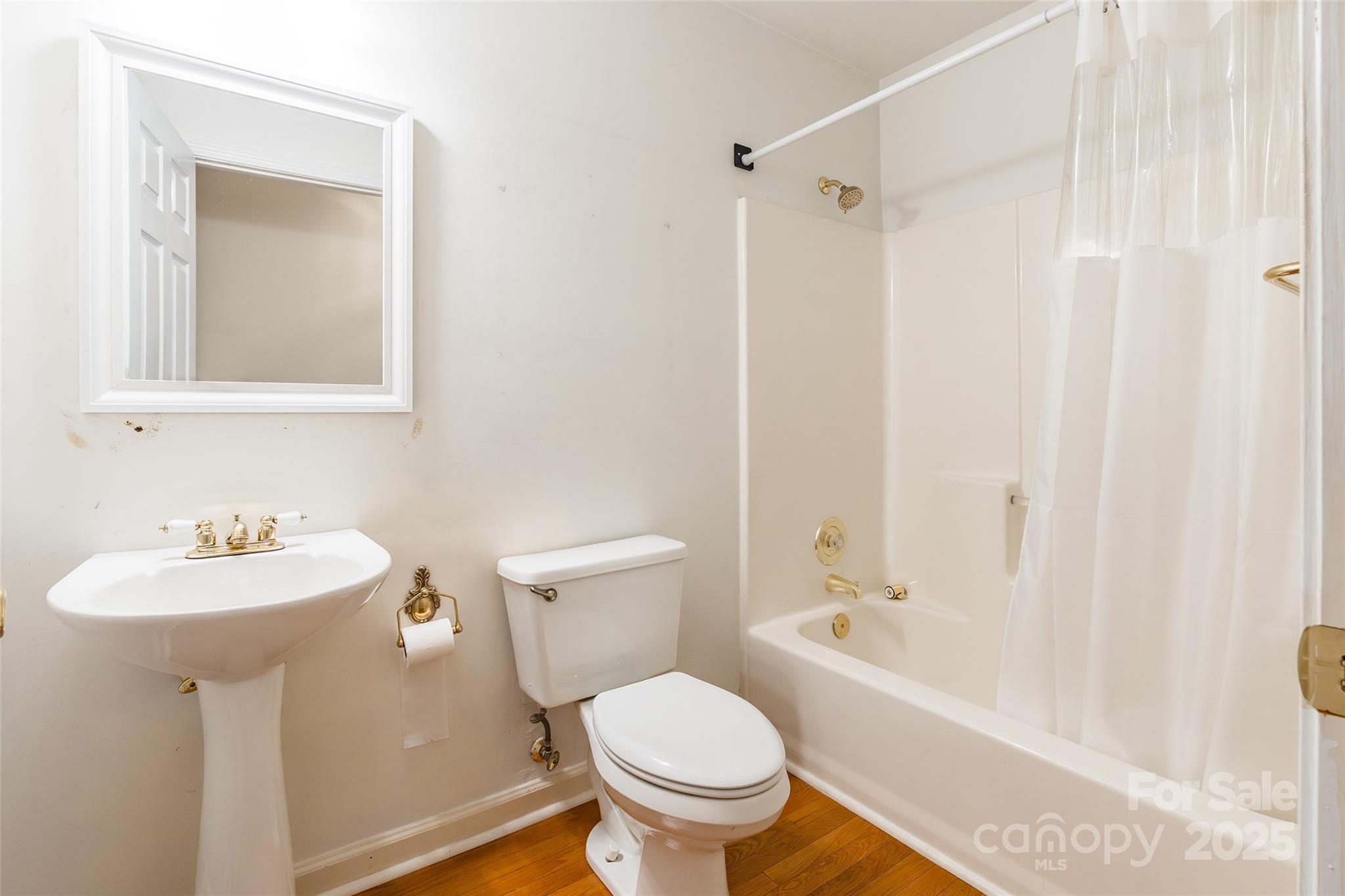 2177 Lookout Ridge Rock Hill, SC 29732 - Photo 21 of 34 a bathroom with a sink toilet and shower