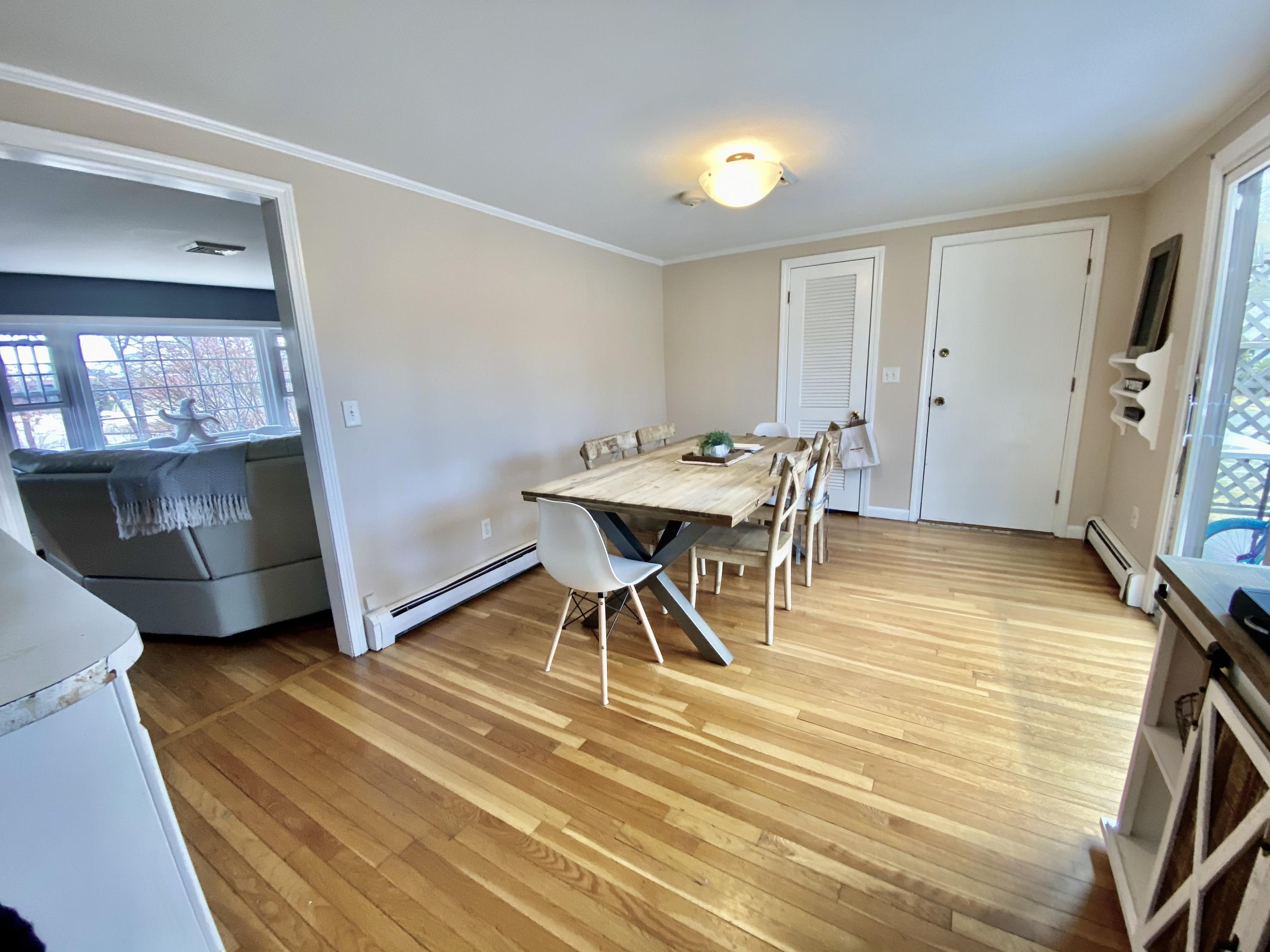 47 Old Strawberry Hill Road Hyannis, MA 02601 - Photo 5 of 28 D019CC8C-9F75-4C86-B43D-11AAC623D896