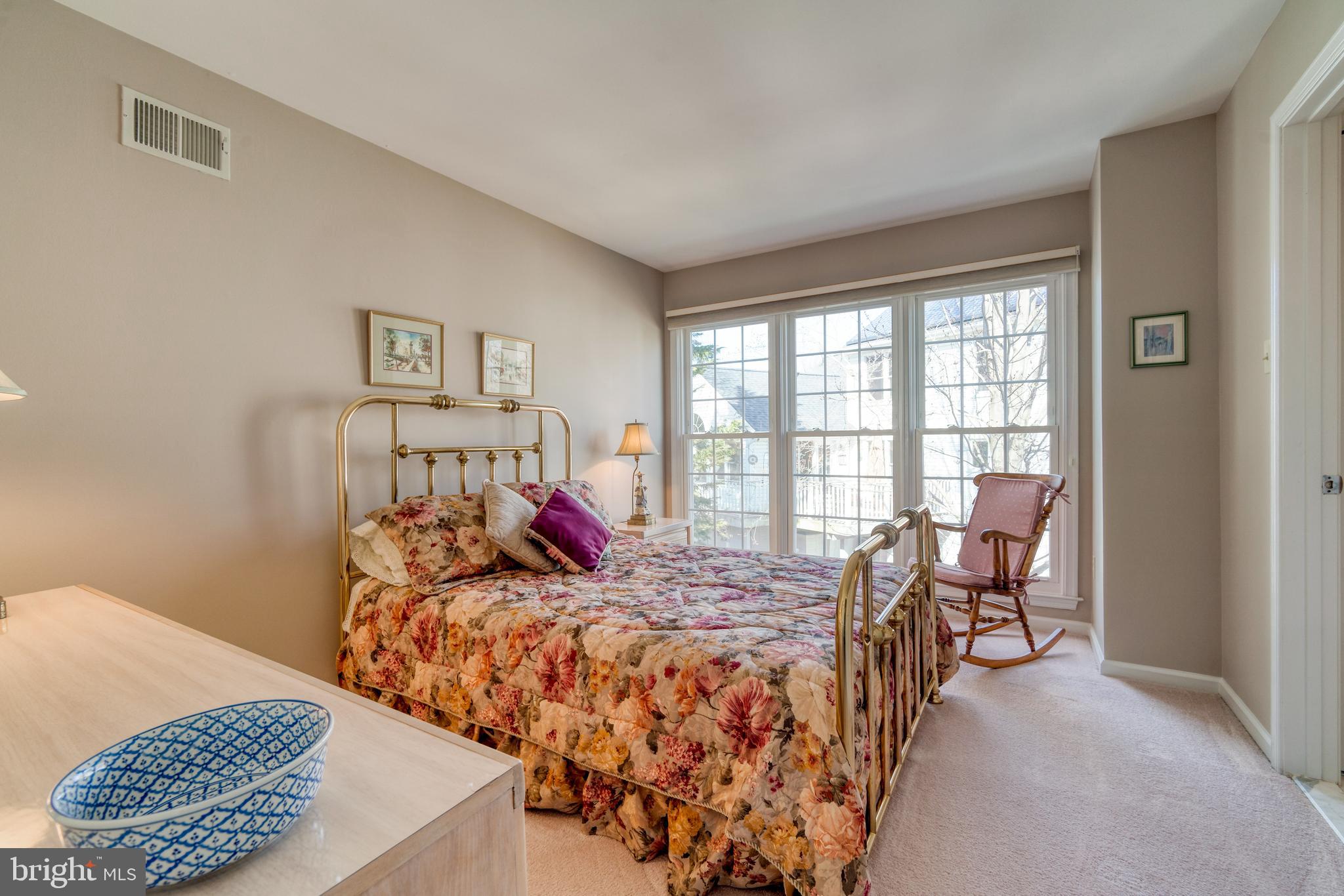 5212 Rising Sun Lane Ellicott City, MD 21043 - Photo 21 of 32