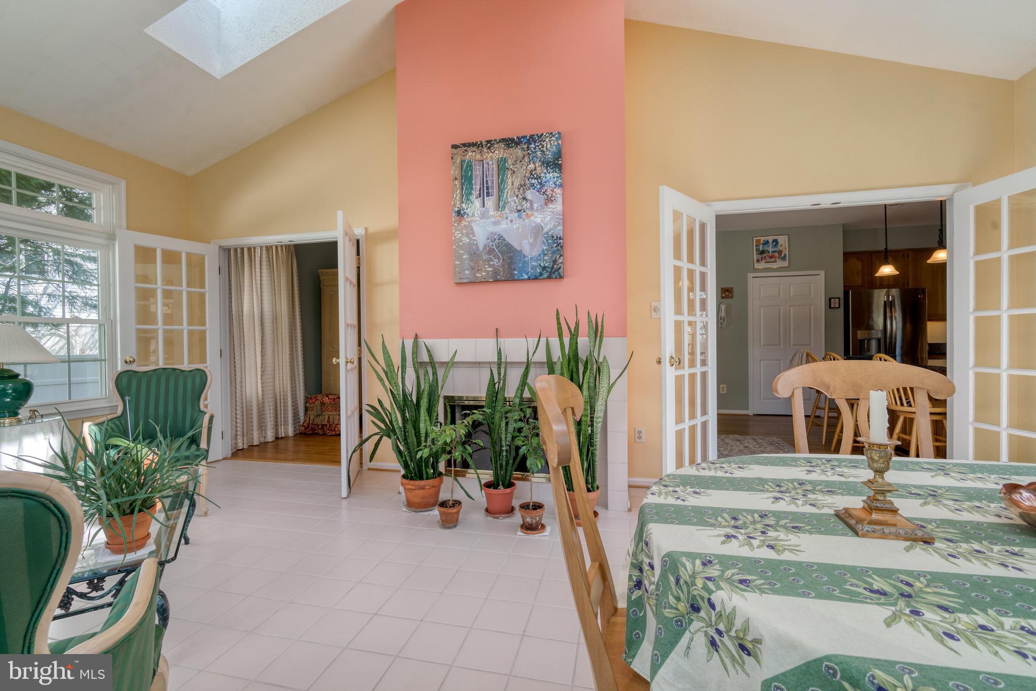 5212 Rising Sun Lane Ellicott City, MD 21043 - Photo 5 of 32