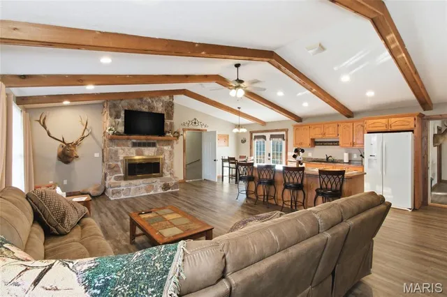 $795,000 | 2031 Carter State Highway, Van Buren, MO 63965