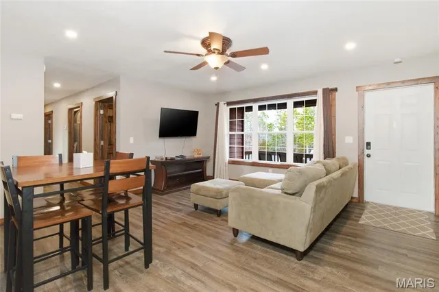 $795,000 | 2031 Carter State Highway, Van Buren, MO 63965