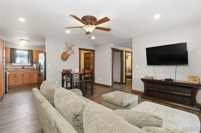 $795,000 | 2031 Carter State Highway, Van Buren, MO 63965