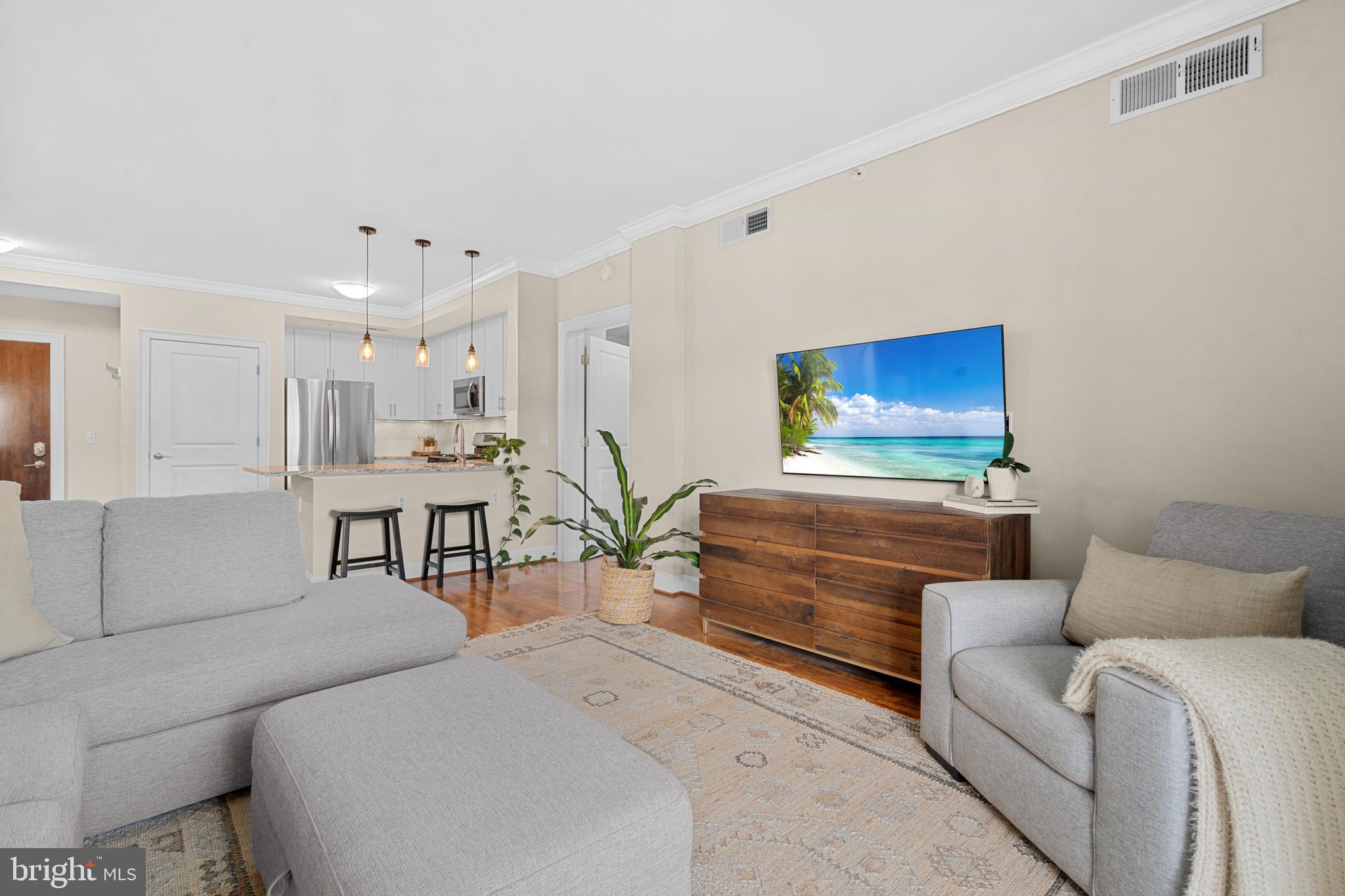 6301 Edsall Road, Unit 210 Alexandria, VA 22312 - Photo 11 of 30 Gallery Image 11