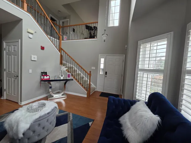 $290,000 | 1808 Candlelight Circle, Montgomery, IL 60538