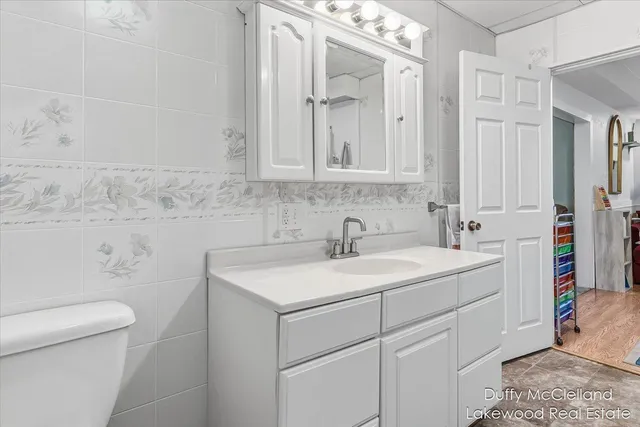 $230,000 | 1657 Jordan Lake Avenue, Lake Odessa, MI 48849