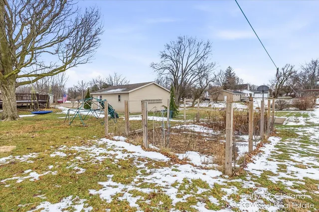 $230,000 | 1657 Jordan Lake Avenue, Lake Odessa, MI 48849