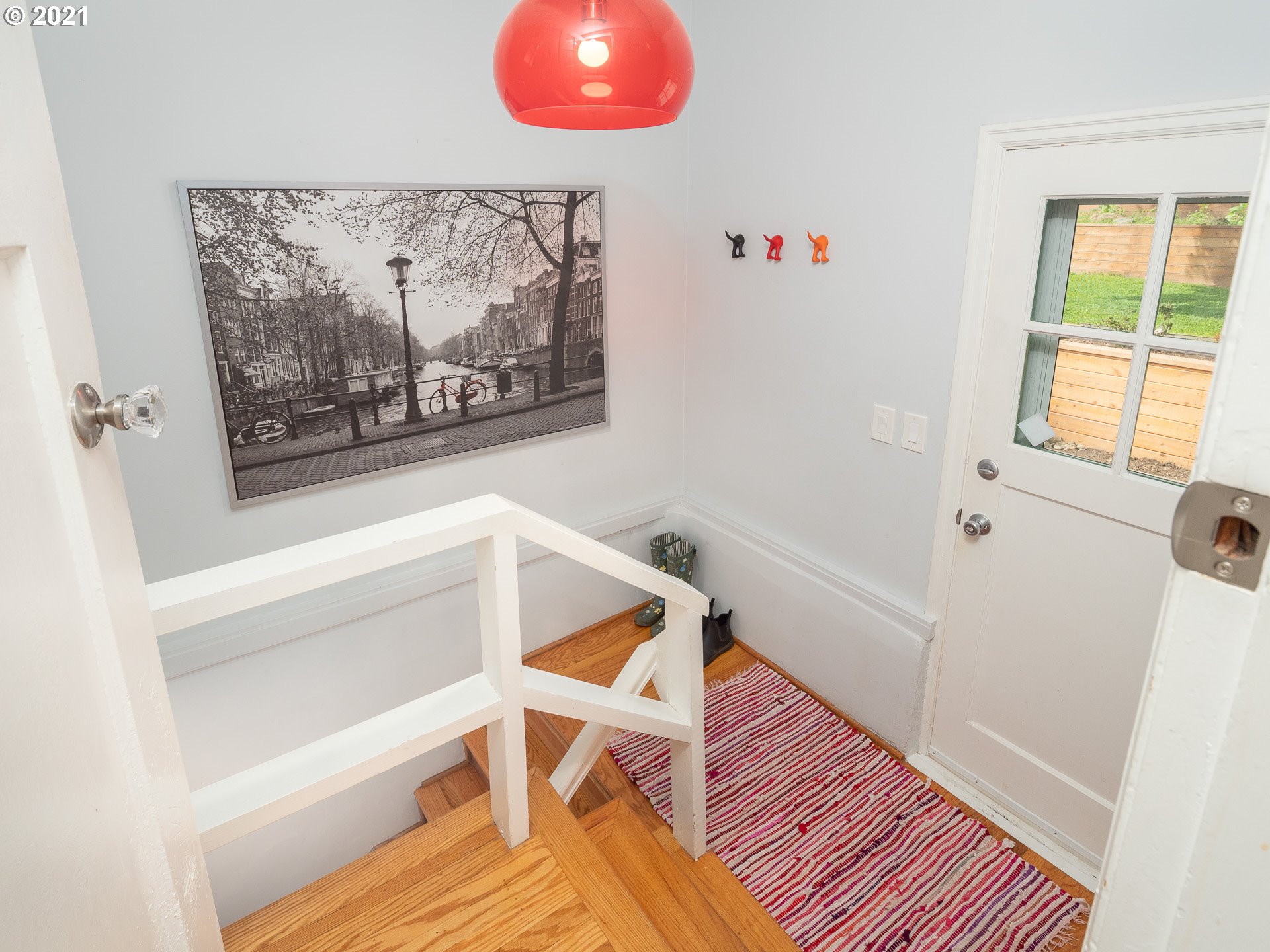 3076 Southwest Flower Terrace Portland, OR 97239 - Photo 21 of 32 Gallery Image 21