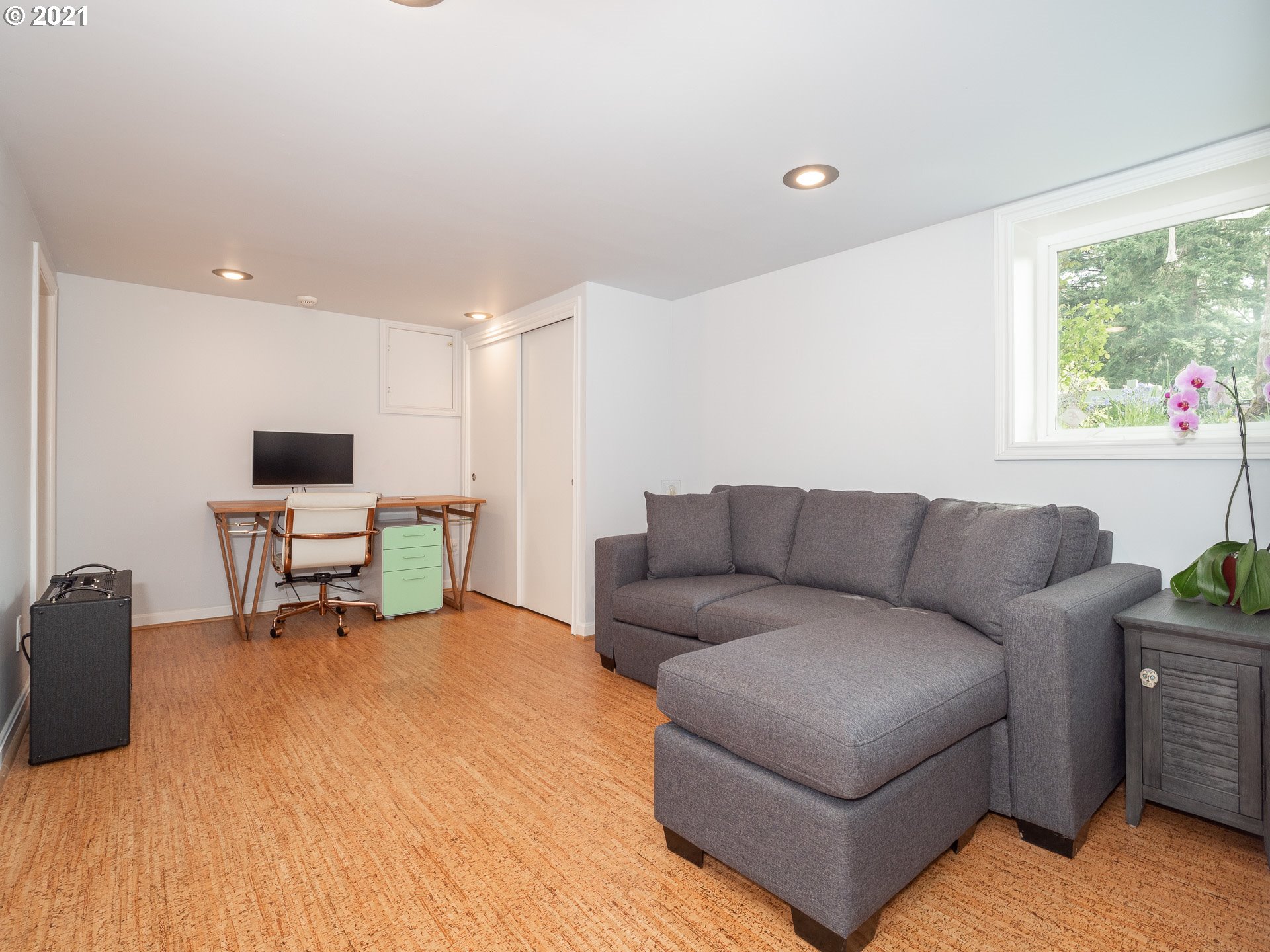 3076 Southwest Flower Terrace Portland, OR 97239 - Photo 23 of 32 Gallery Image 23
