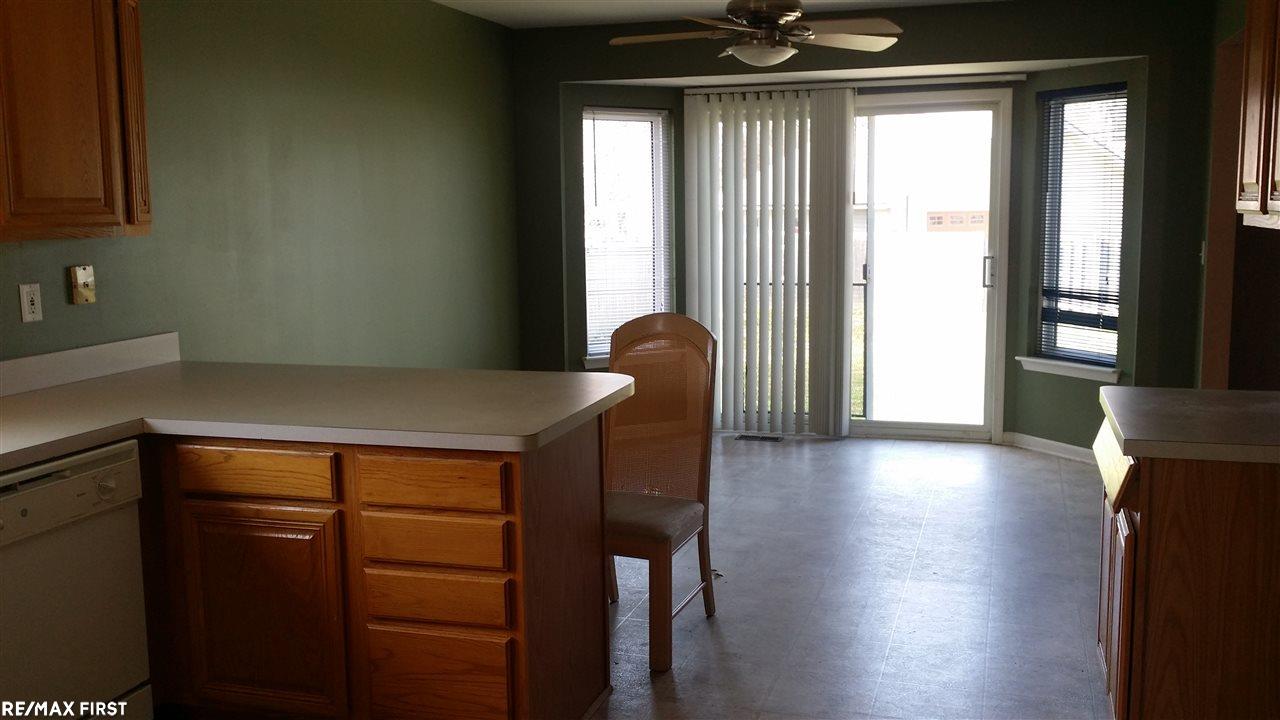 50453 Altman Road Chesterfield, MI 48047 - Photo 4 of 14