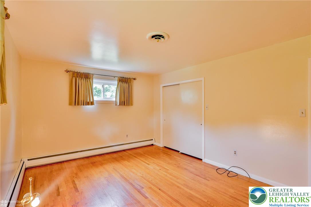 1275 Stonewood Drive Bethlehem, PA 18017 - Photo 12 of 30