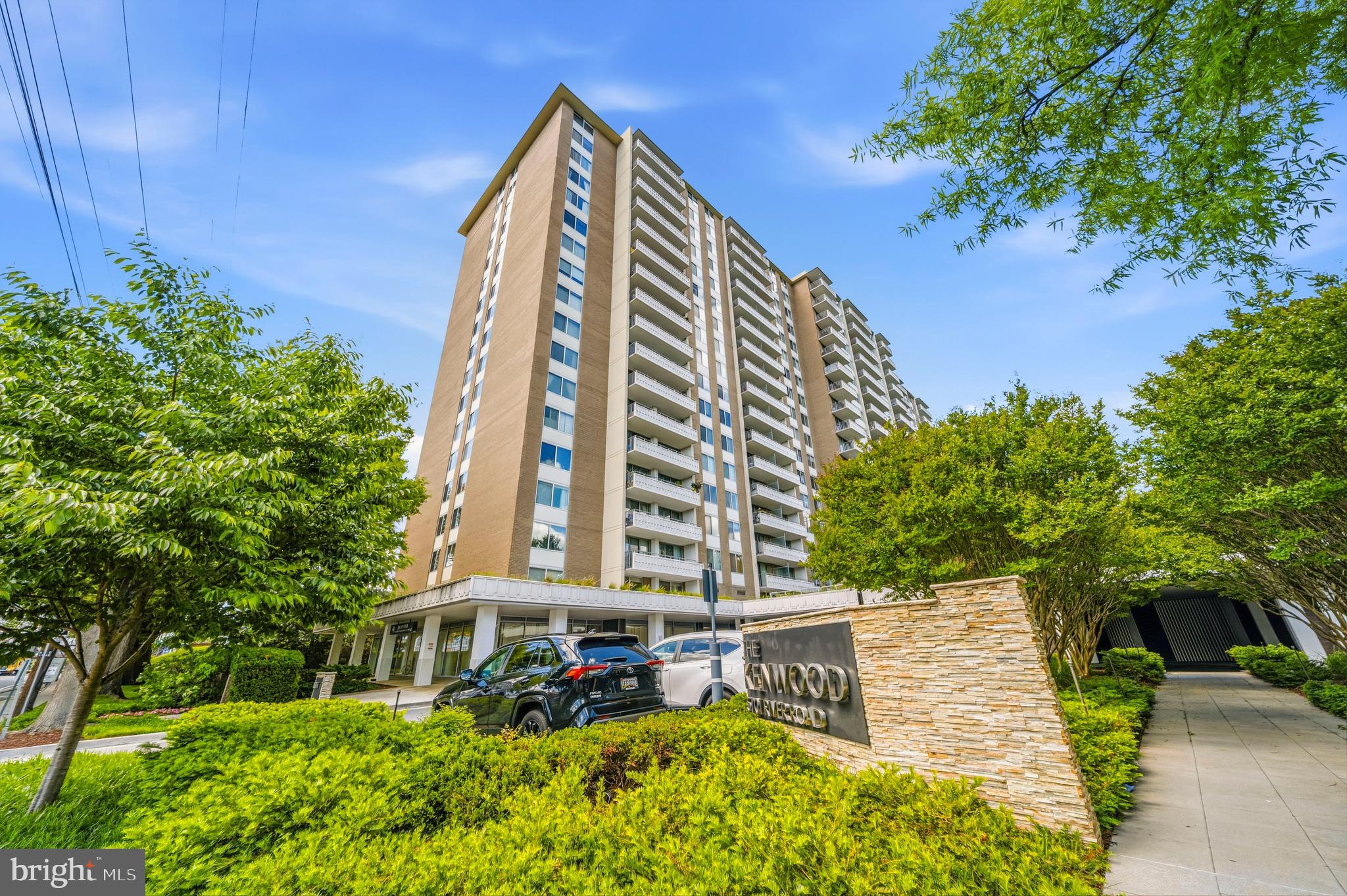 5101 River Road, Unit 1103 Bethesda, MD 20816 - Photo 37 of 54