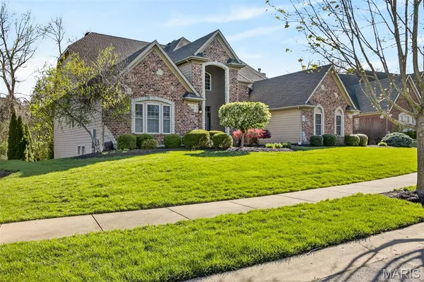 $1,195,000 | 2398 Spring Mill Woods Court East, St. Charles, MO 63303