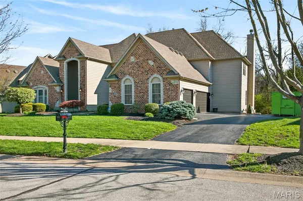 $1,195,000 | 2398 Spring Mill Woods Court East, St. Charles, MO 63303