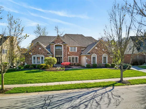 $1,195,000 | 2398 Spring Mill Woods Court East, St. Charles, MO 63303