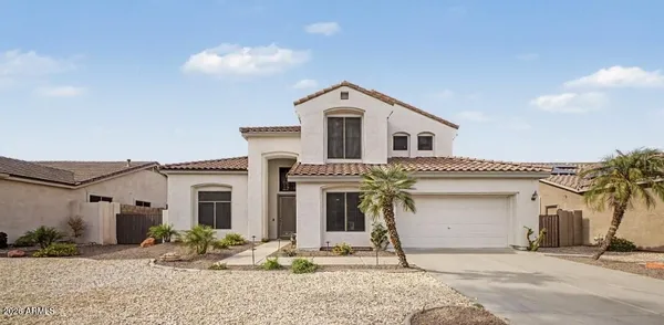 $715,000 | 6772 West Sonnet Drive, Glendale, AZ 85308