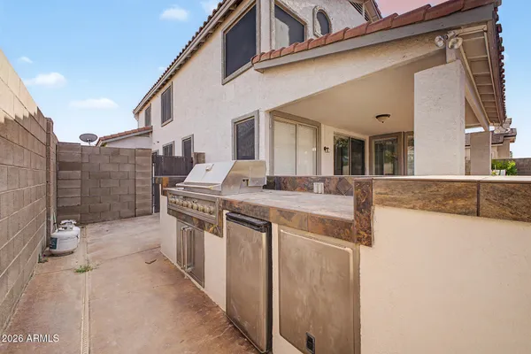 $715,000 | 6772 West Sonnet Drive, Glendale, AZ 85308