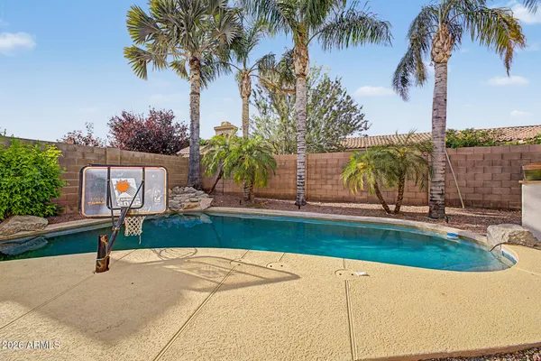 $715,000 | 6772 West Sonnet Drive, Glendale, AZ 85308