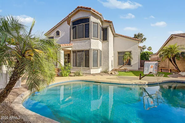 $715,000 | 6772 West Sonnet Drive, Glendale, AZ 85308