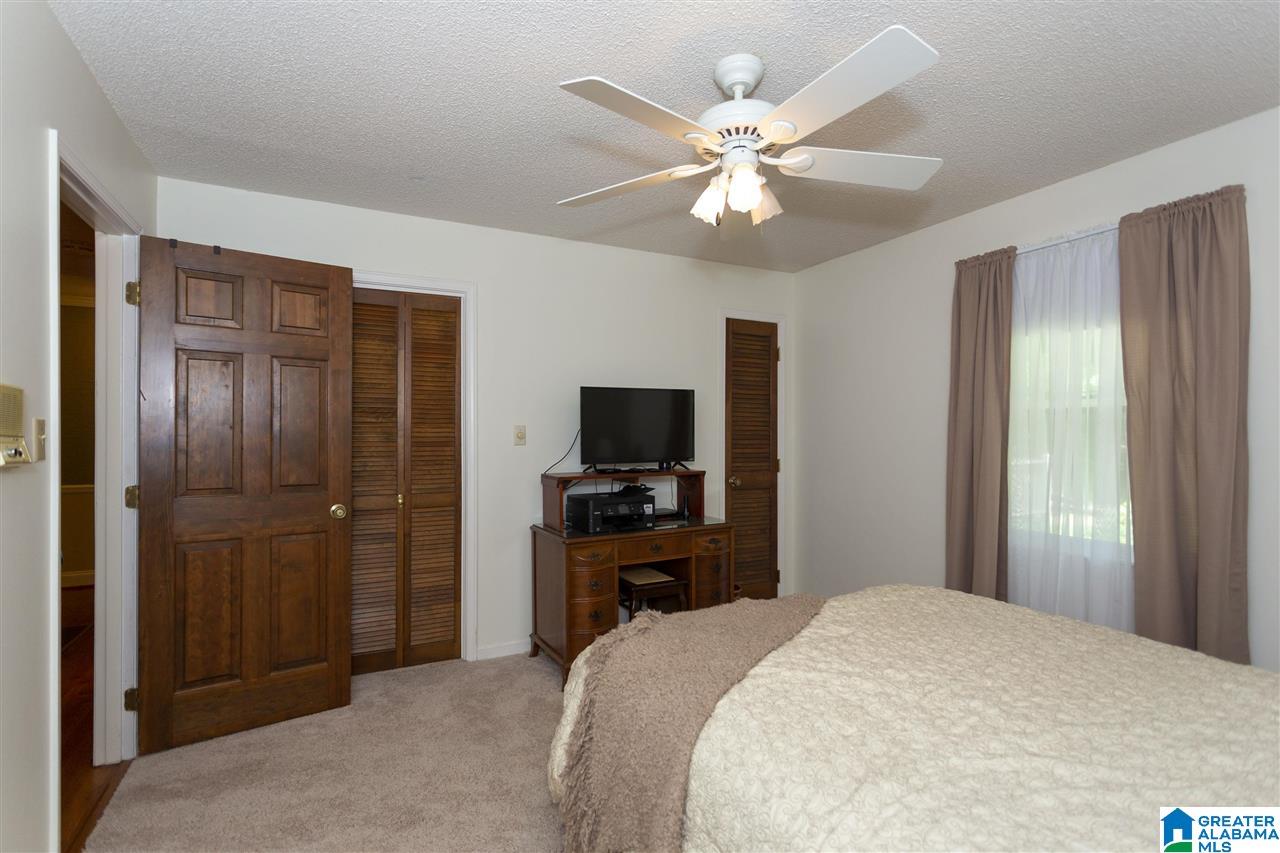 305 Miller Circle Pelham, AL 35124 - Photo 23 of 43