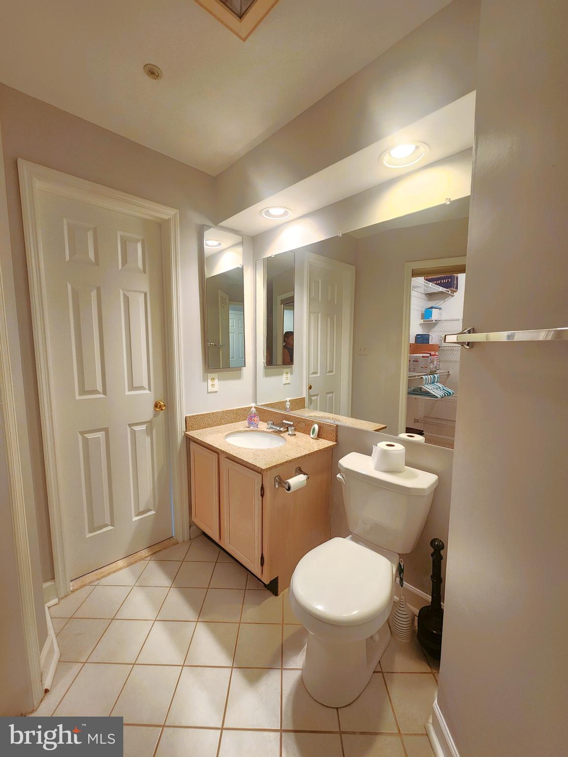 6832 I Hayley Ridge Way, Unit I Baltimore, MD 21209 - Photo 15 of 20
