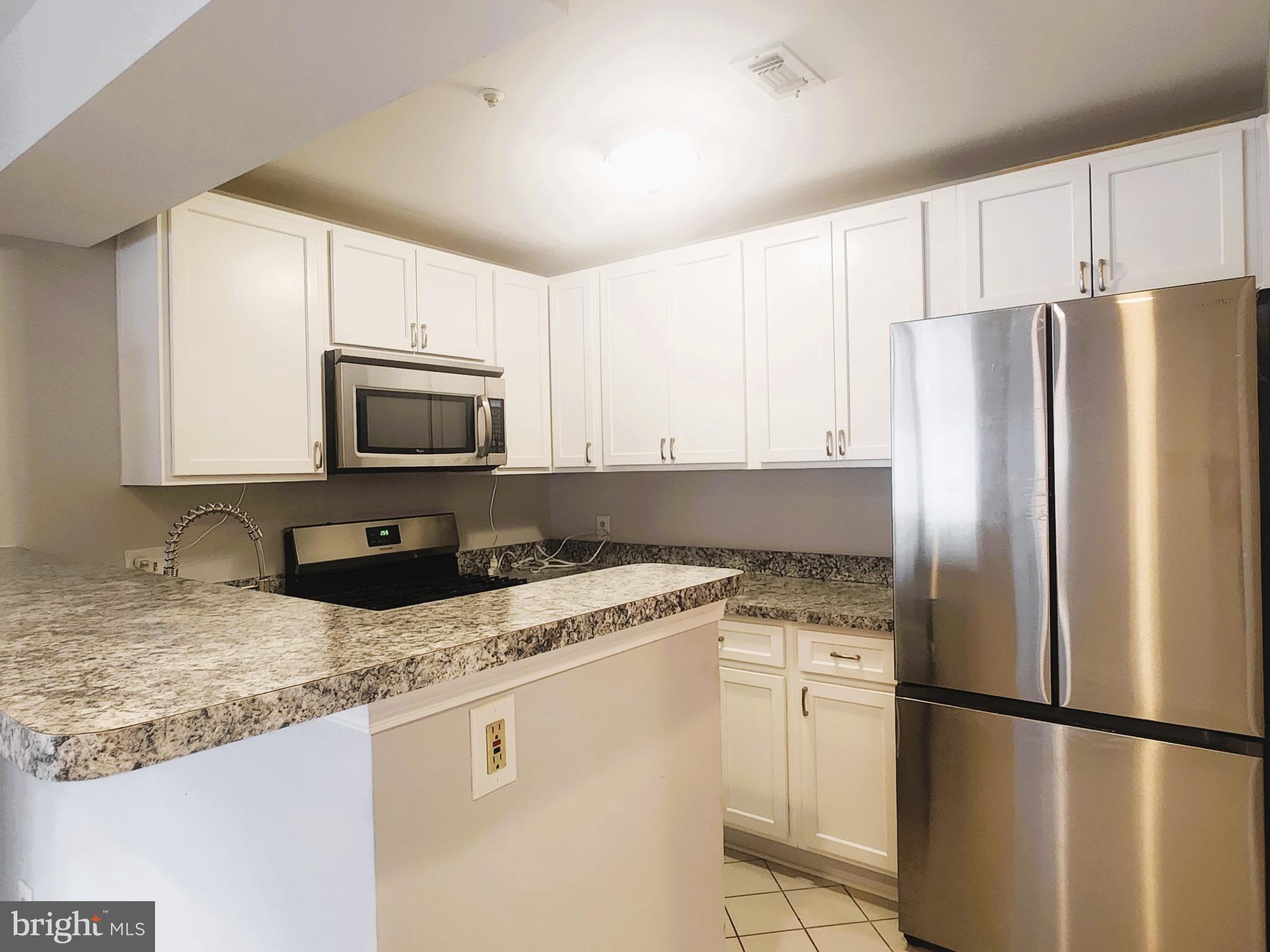 6832 I Hayley Ridge Way, Unit I Baltimore, MD 21209 - Photo 9 of 20