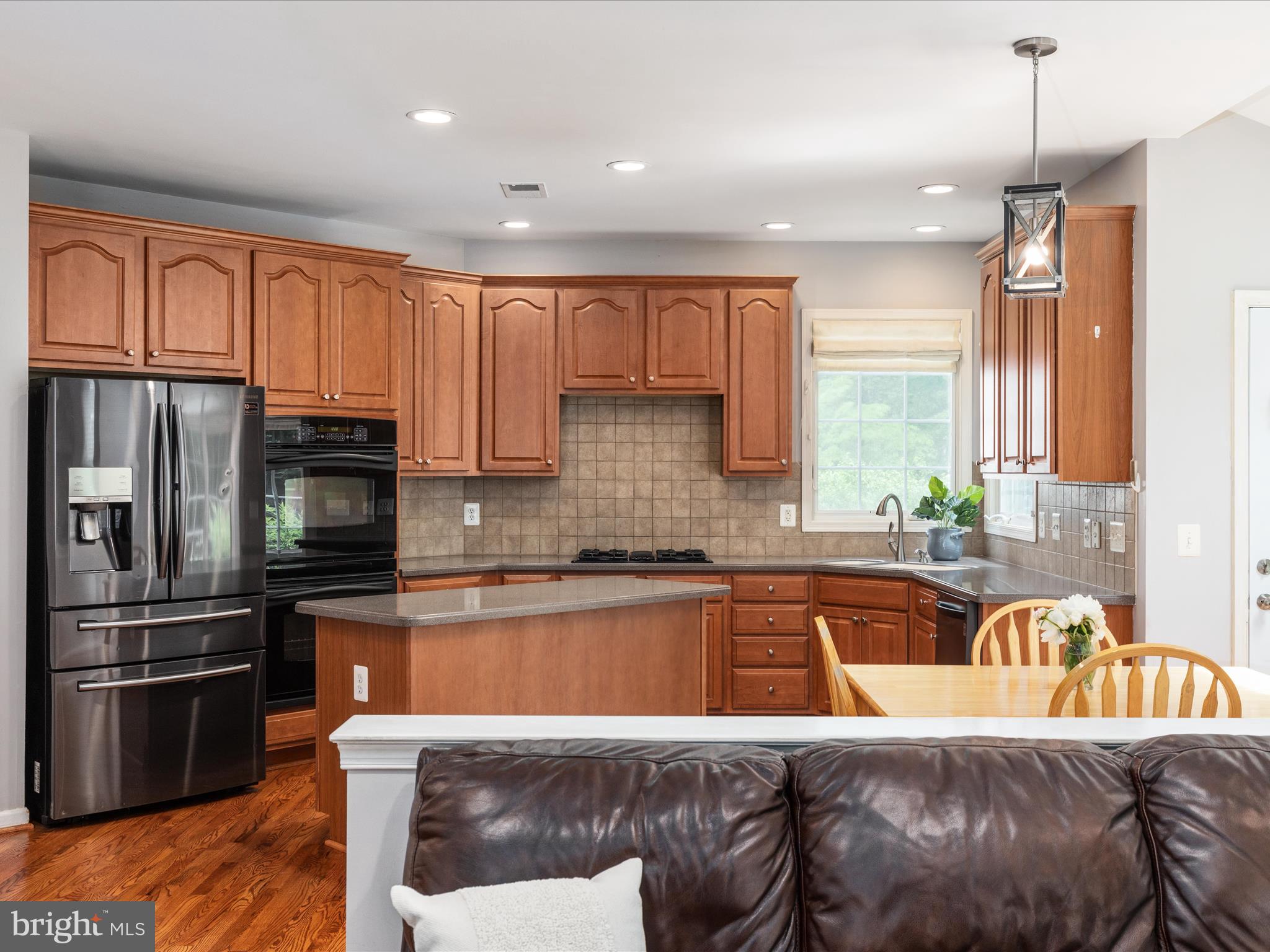 5883 Tulloch Spring Court Haymarket, VA 20169 - Photo 12 of 63