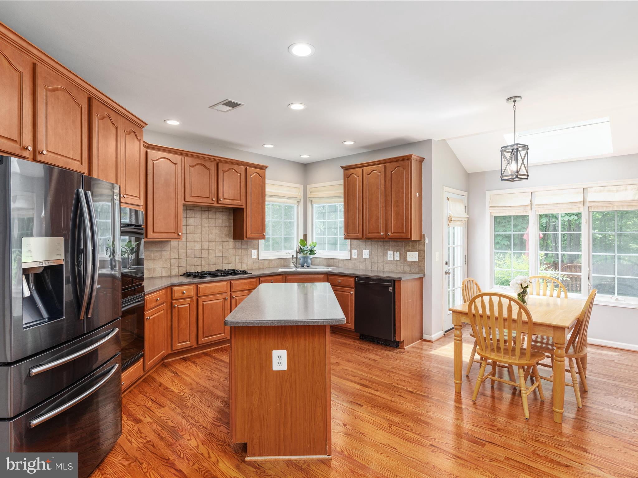 5883 Tulloch Spring Court Haymarket, VA 20169 - Photo 13 of 63