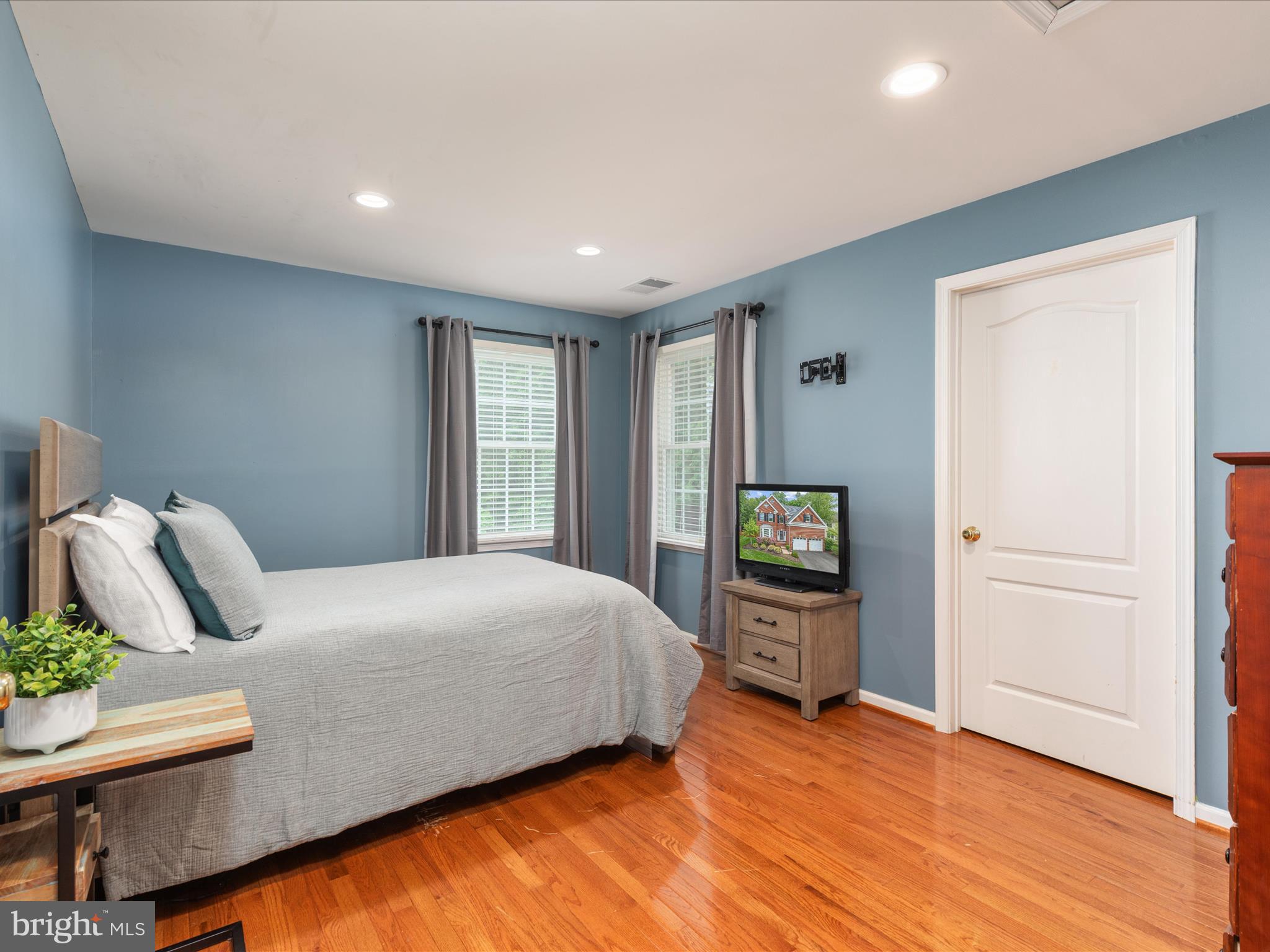 5883 Tulloch Spring Court Haymarket, VA 20169 - Photo 31 of 63
