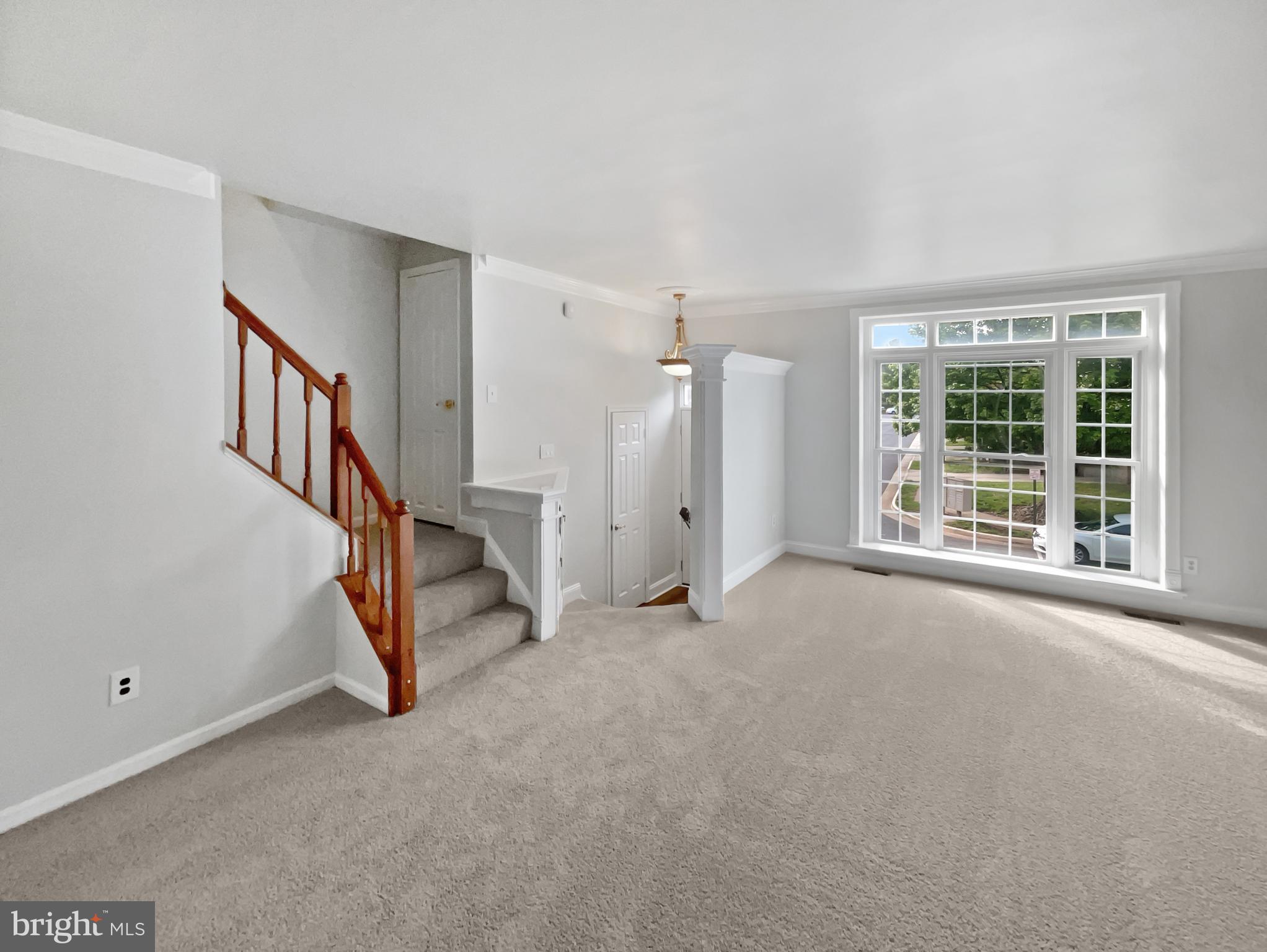 46891 Rabbitrun Terrace Sterling, VA 20164 - Photo 3 of 64