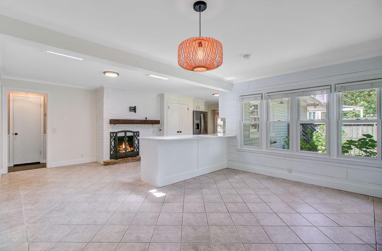 238 Howle Avenue Charleston, SC 29412 - Photo 16 of 38 20