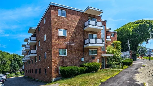 $315,000 | 770 Cummins Highway, Unit 1, Boston, MA 02126