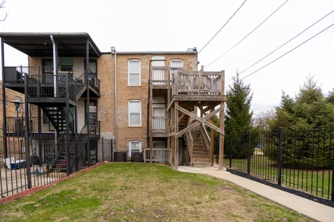$725,000 | 4326 South Calumet Avenue, Chicago, IL 60653