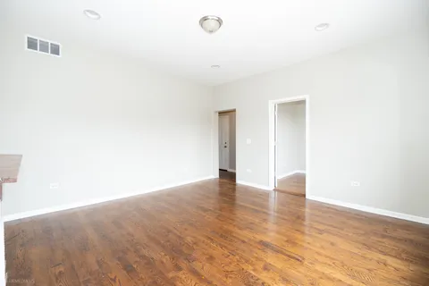 $725,000 | 4326 South Calumet Avenue, Chicago, IL 60653