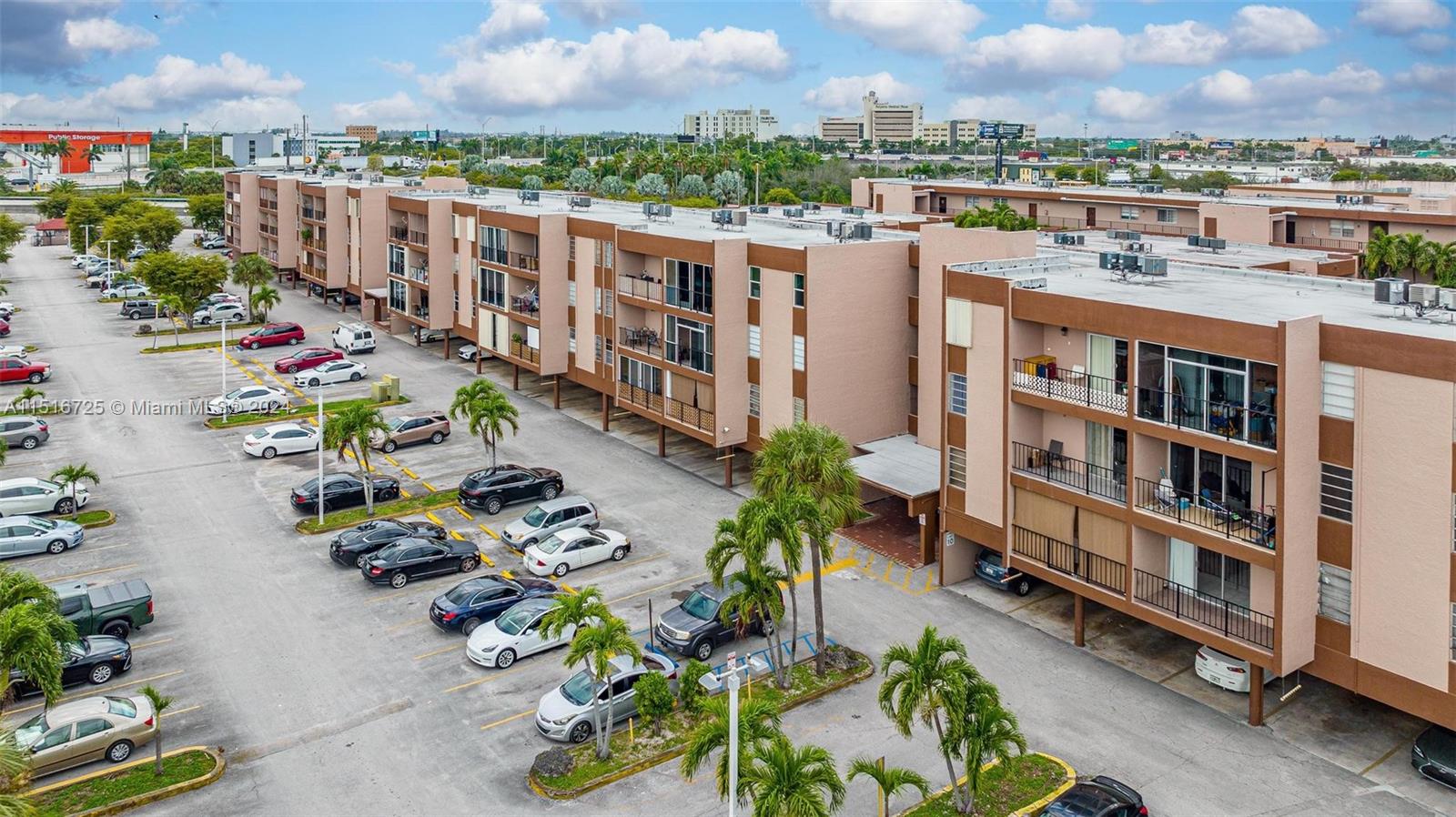 1900 West 68th Street, Unit E104 Hialeah, FL 33014 - Photo 2 of 31