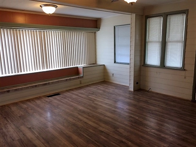 6180 East State Road 14 Rochester, IN 46975 - Photo 4 of 10