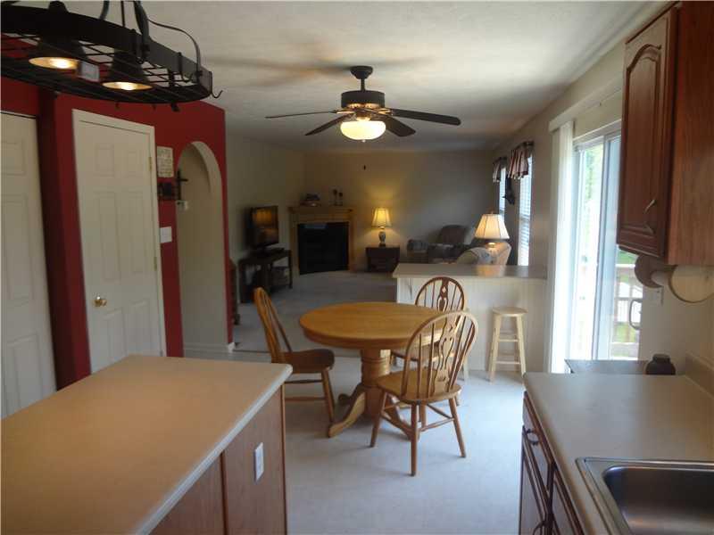 514 Blue Ridge Drive Coraopolis, PA 15108 - Photo 8 of 23 Kitchen.