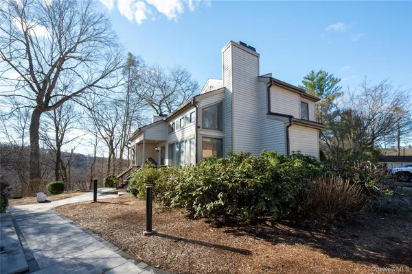 $3,900 | 8 Fawn Ridge, Unit 8, Millwood, NY 10546