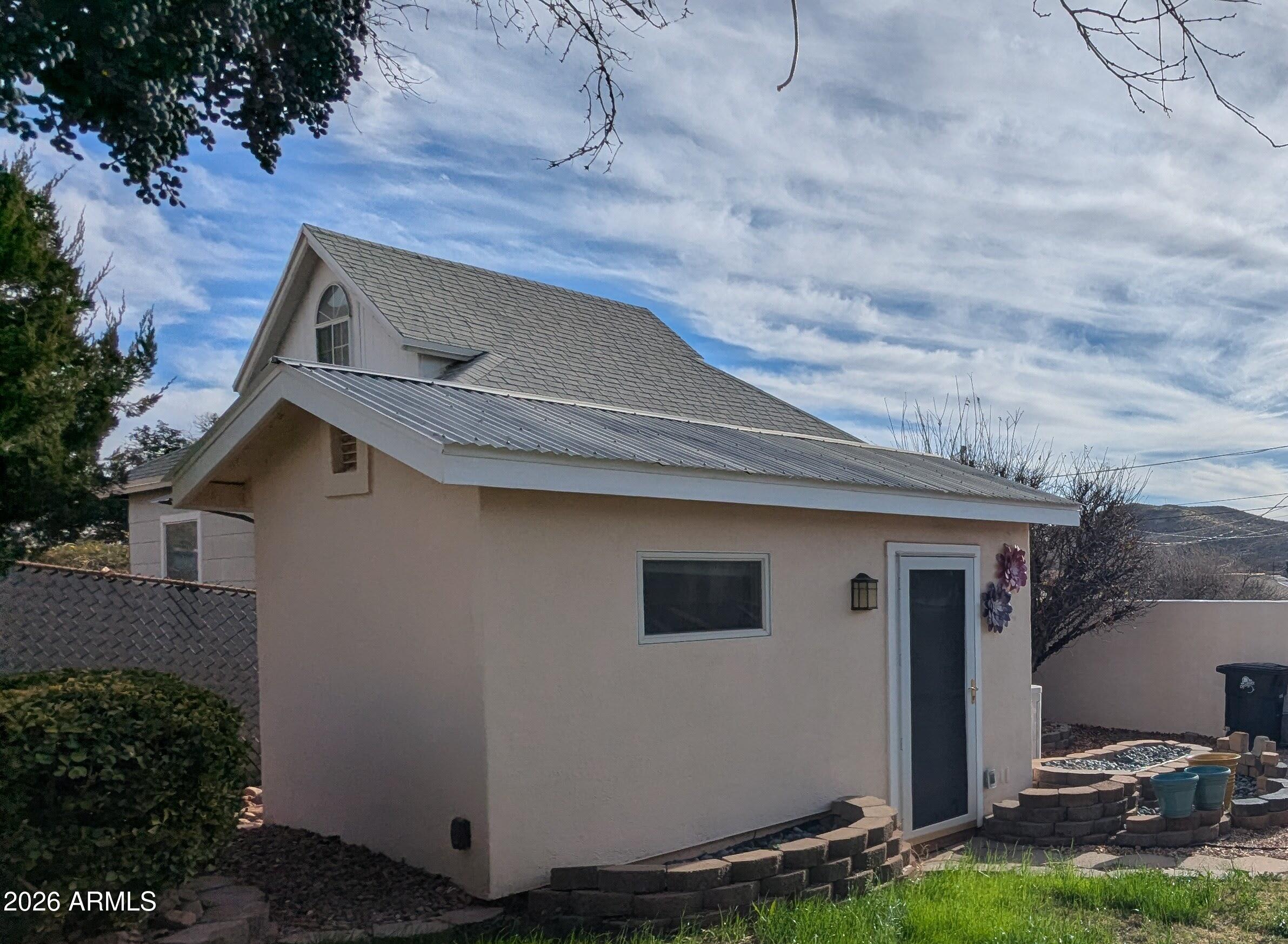 215 3rd Street Bisbee, AZ 85603 - Photo 9 of 17 Workshop Studio