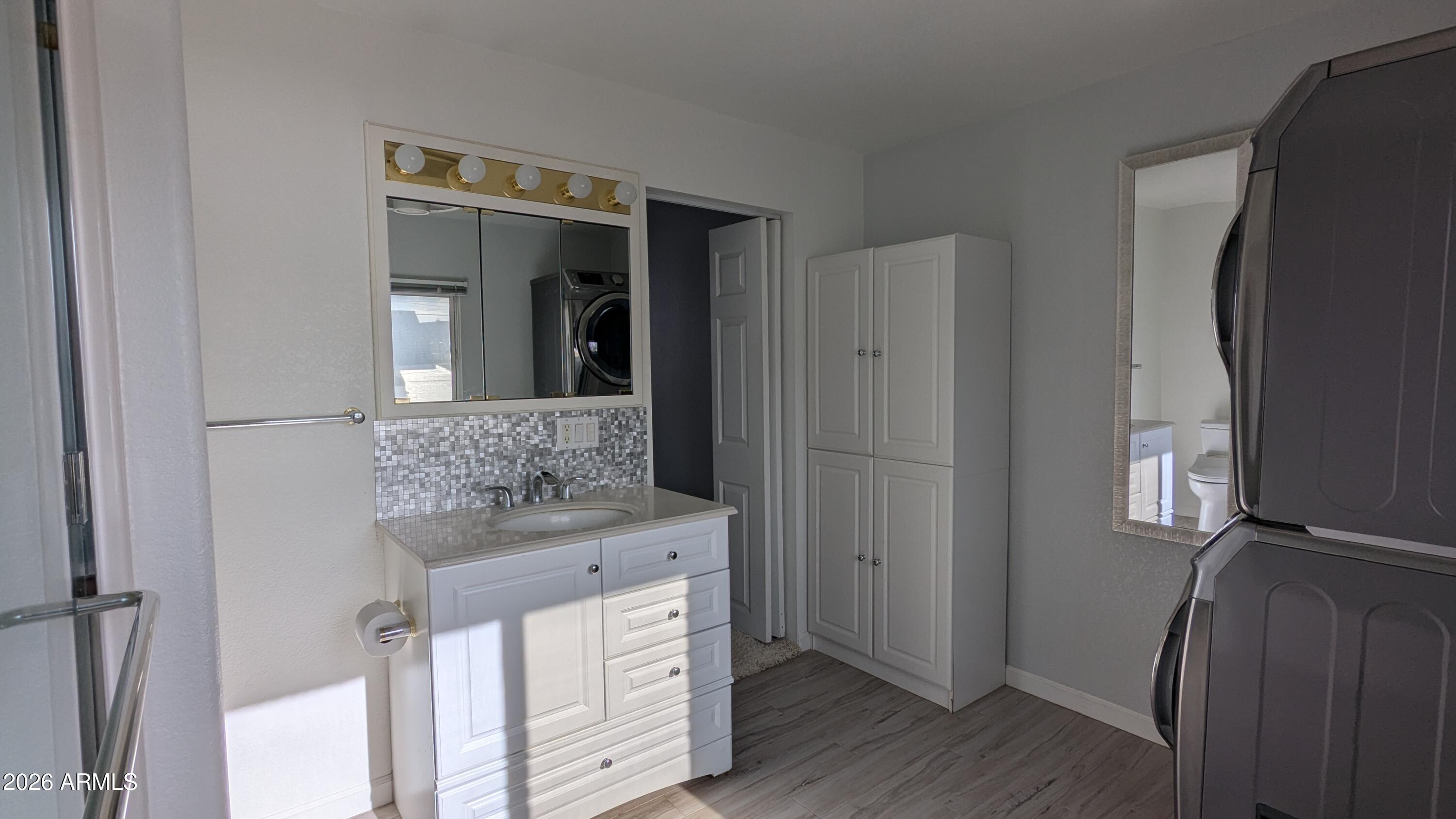 215 3rd Street Bisbee, AZ 85603 - Photo 7 of 17 Bath Room