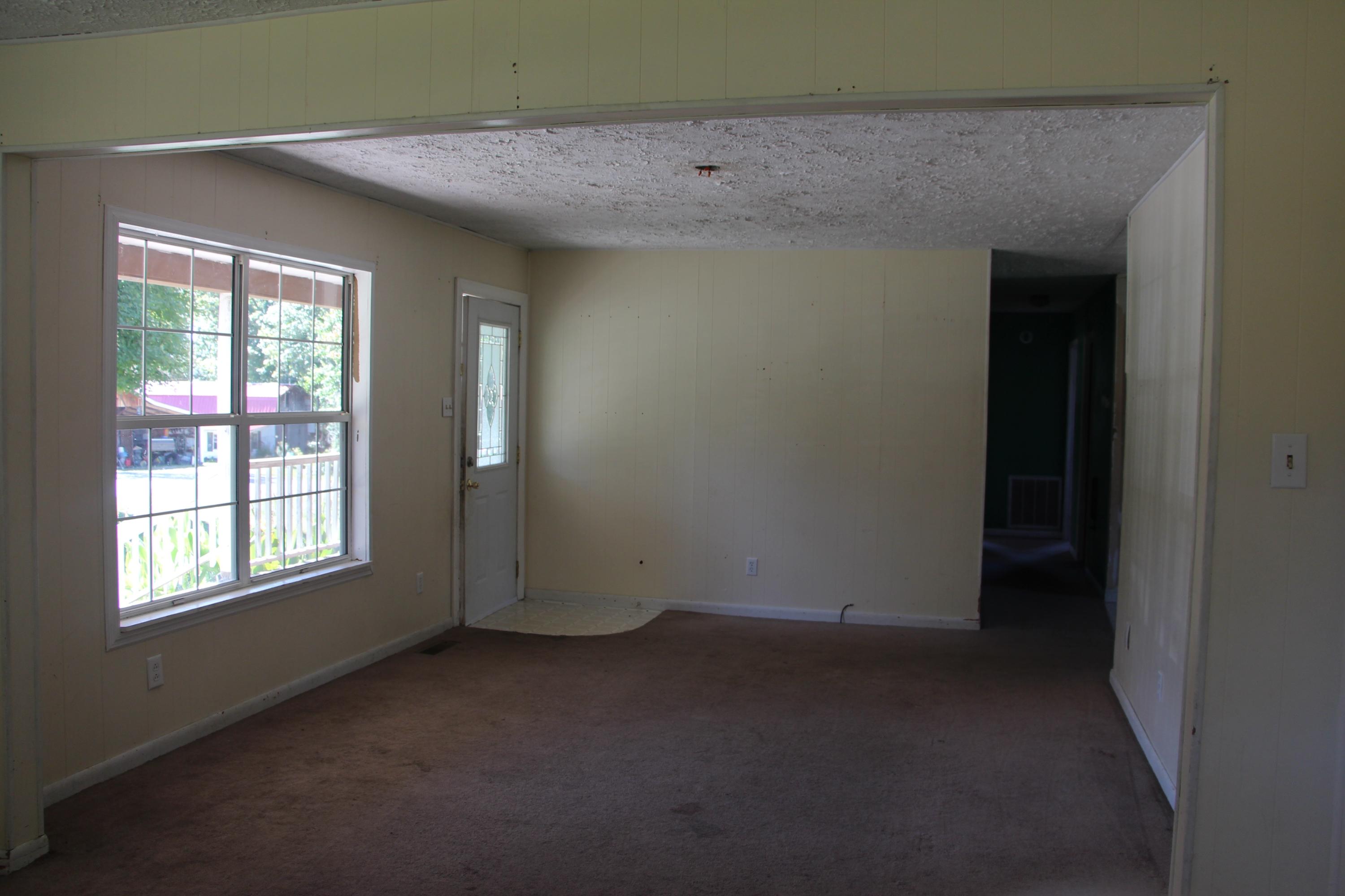 60 Rabbit Track Road Crossville, TN 38571 - Photo 5 of 13 September 23 2014 005