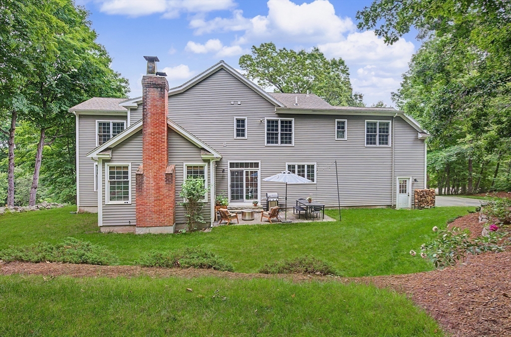 13 Hearthstone Road Hopkinton, MA 01748 - Photo 32 of 36
