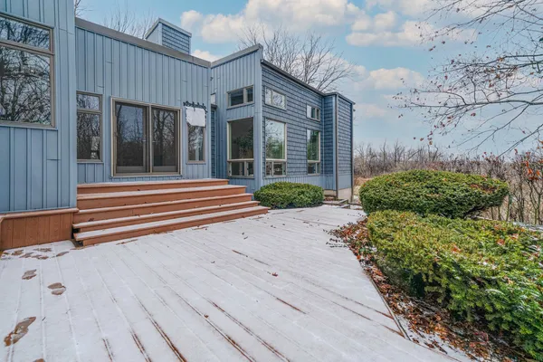 $1,099,000 | 18212 Oak Grove Road, Harvard, IL 60033