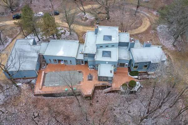$1,099,000 | 18212 Oak Grove Road, Harvard, IL 60033