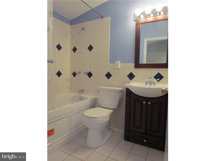 1004 Fraser Road Glenside, PA 19038 - Photo 22 of 24 Bathroom