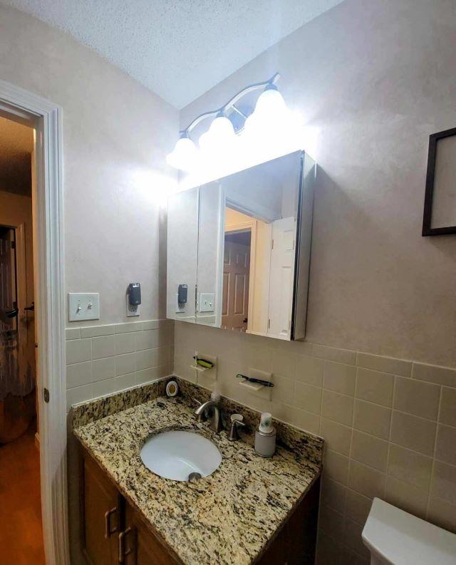 490 River Road, Unit 31 Manchester, NH 03104 - Photo 13 of 23