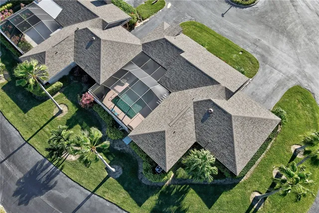 $324,900 | 6269 North Mirror Lake Drive, Unit 6269, Sebastian, FL 32958