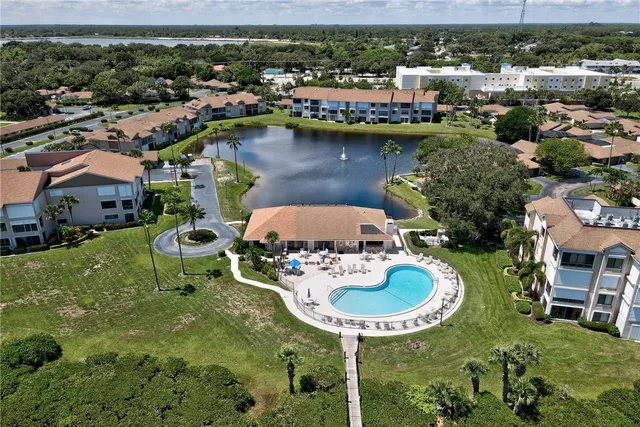 $324,900 | 6269 North Mirror Lake Drive, Unit 6269, Sebastian, FL 32958