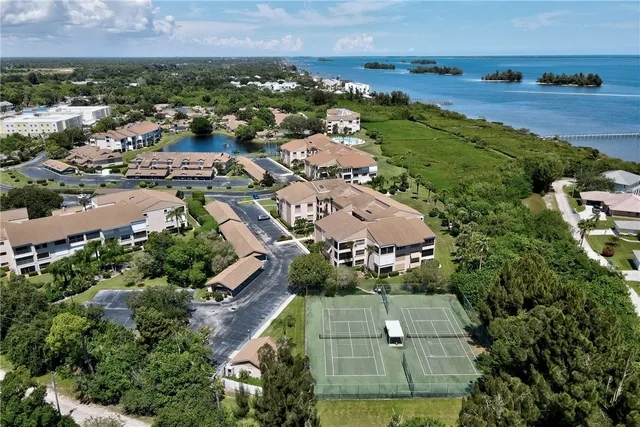 $324,900 | 6269 North Mirror Lake Drive, Unit 6269, Sebastian, FL 32958